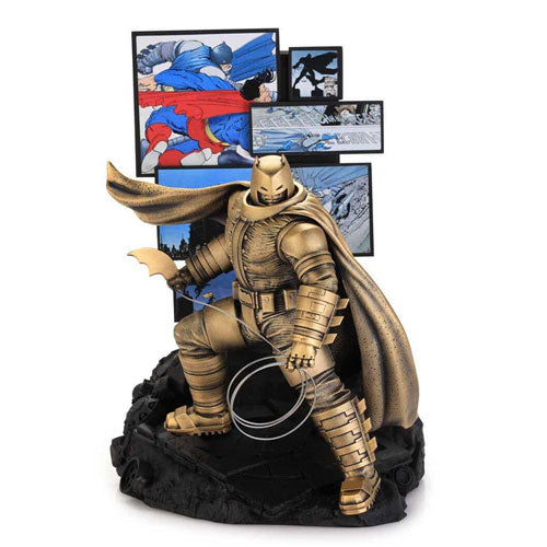 Royal Selangor Batman The Dark Knight Returns Figure