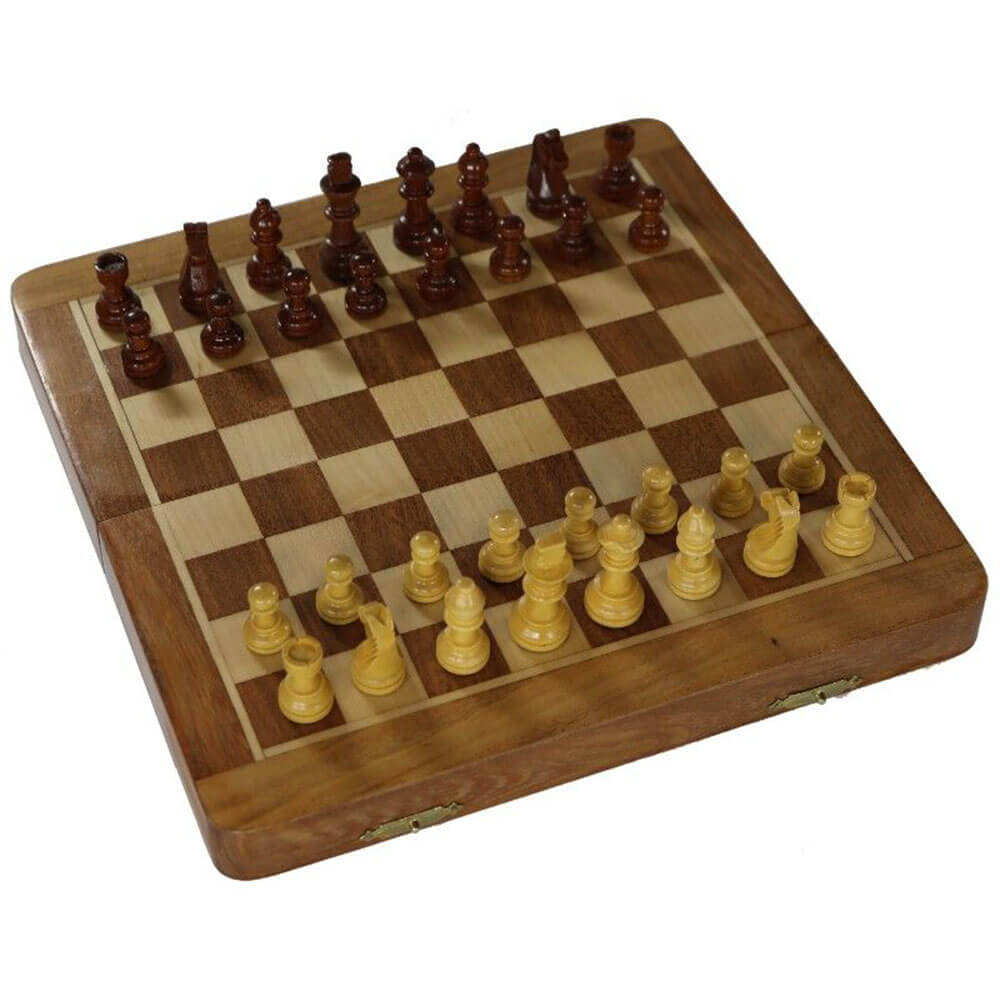 Hawstead Magnics Folding Acacia Chess Set